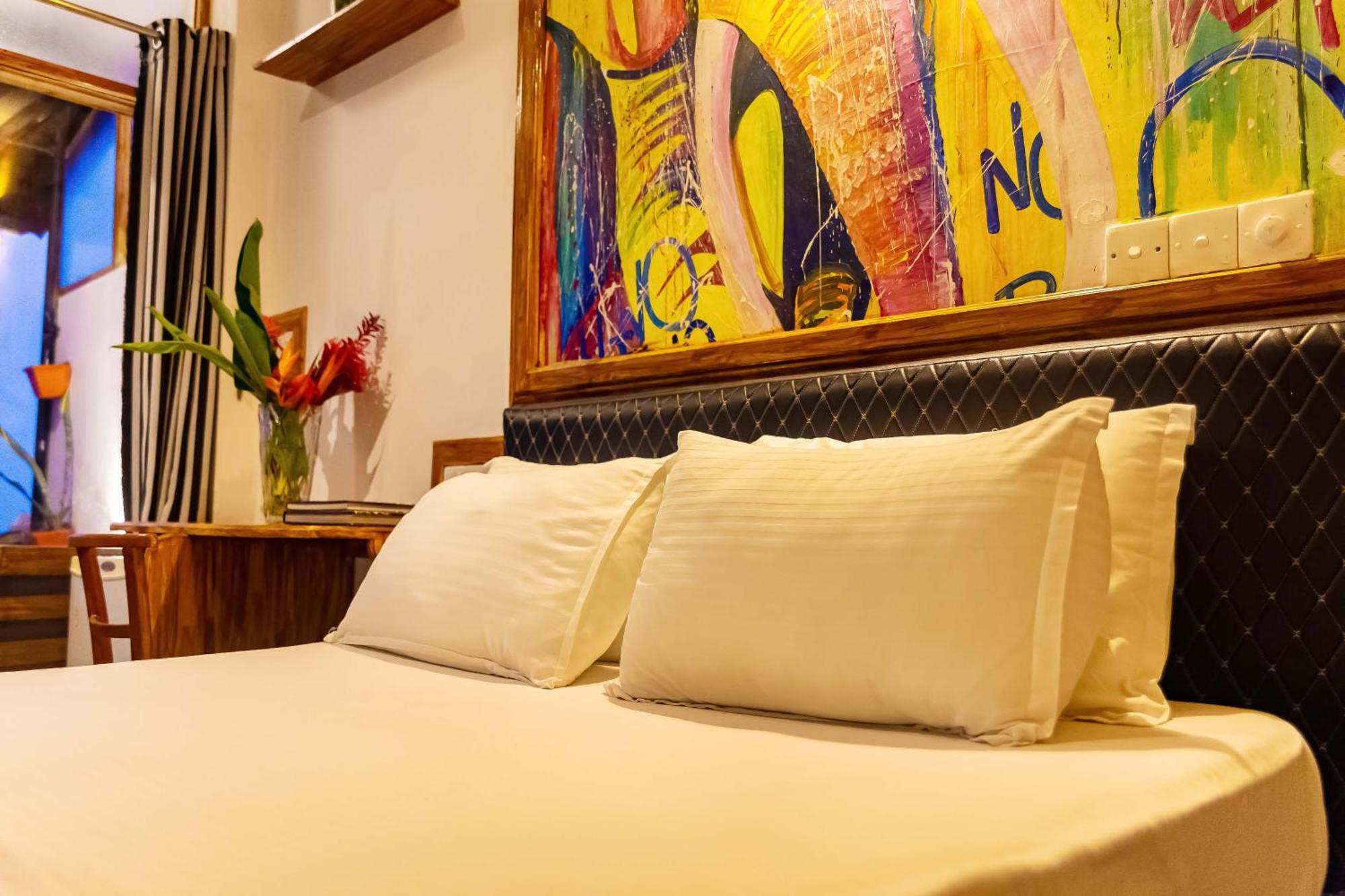 Hotel Surf 3*
