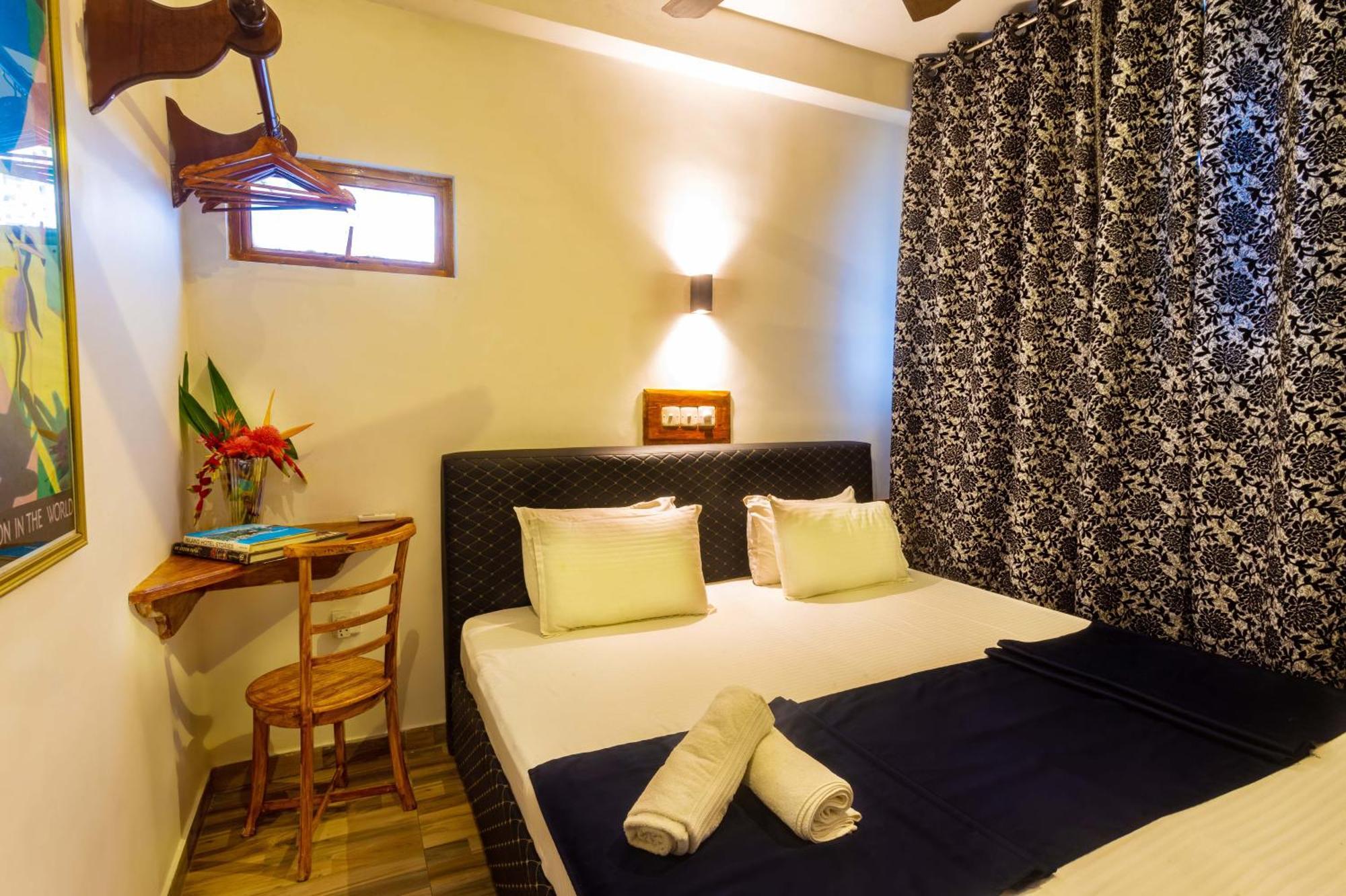 Hotel Surf
